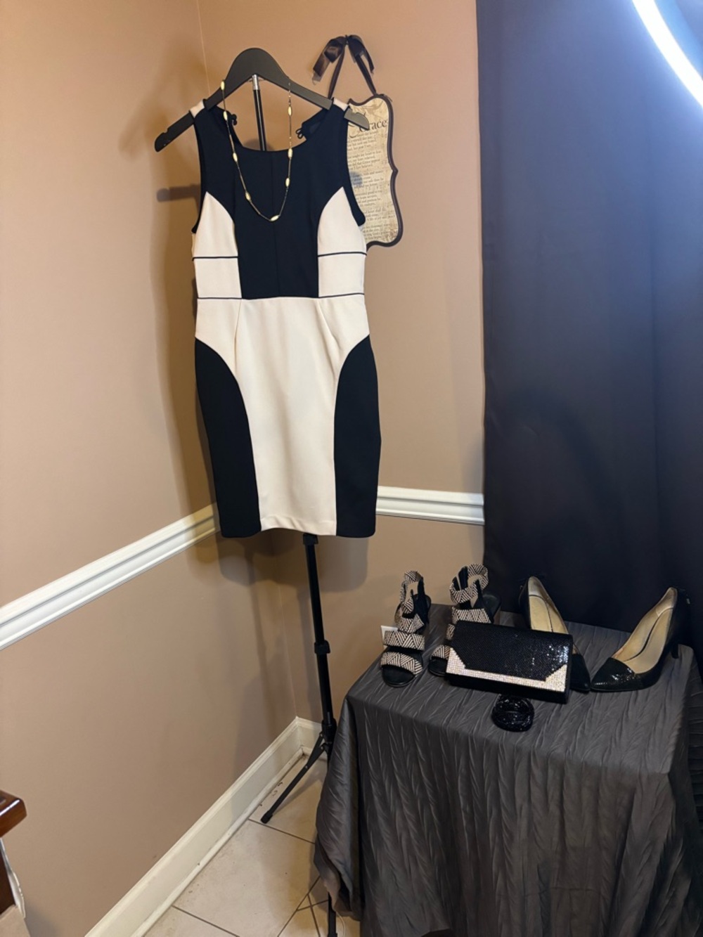 Greylin Black and Cream Colorblock Mini Sheath Dress